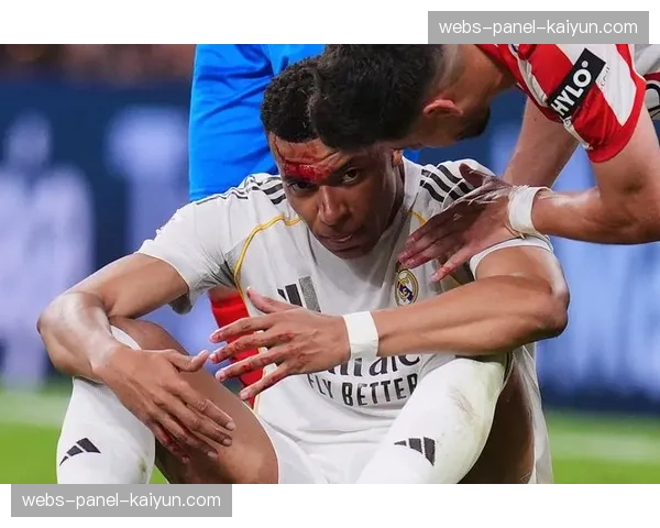 VAR争议再起：姆巴佩肘击漏判暴露西甲裁判标准统一难题